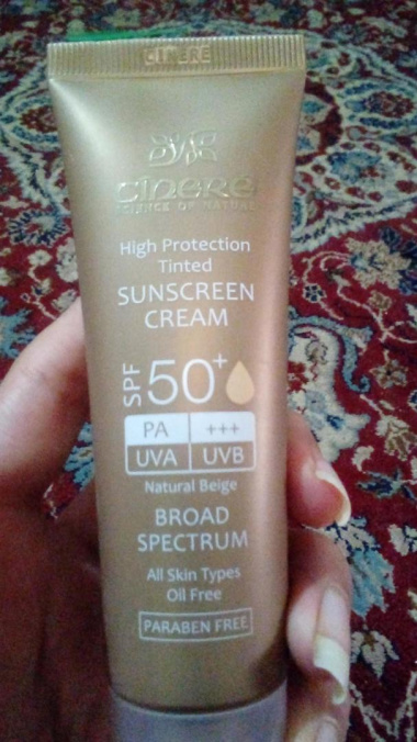 عکس تست کرم ضد آفتاب رنگی +SPF50 فاقد چربی سینره